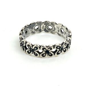 VINTAGE STERLING RING Floral Daisy Band Stackable Flower Size 4.75